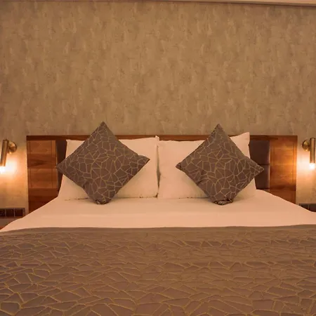 Hotel Vista Royal 2*